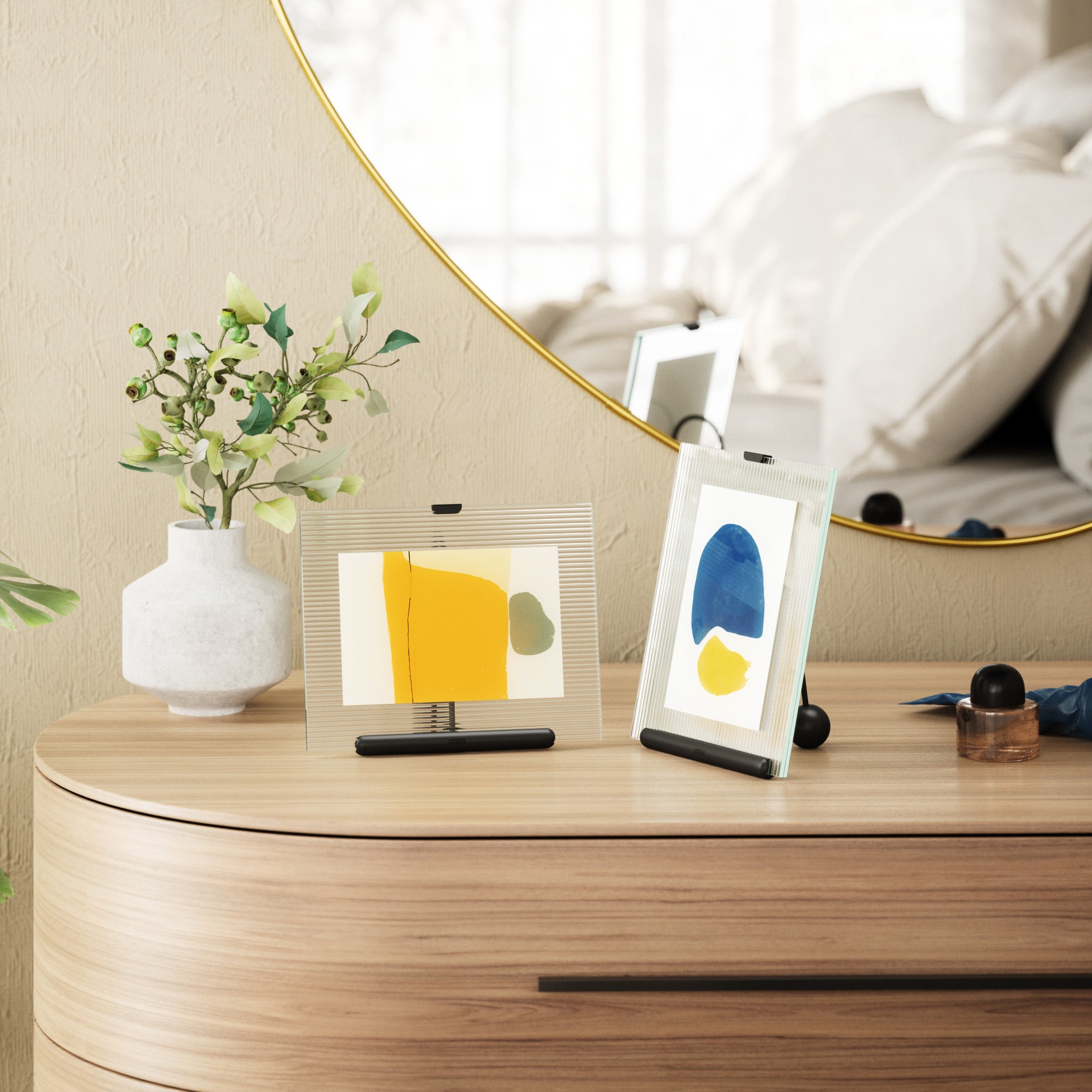 eznwgiraafe9omersim2_fbadac72-fe13-452f-b3fc-121964de1e57.jpg
